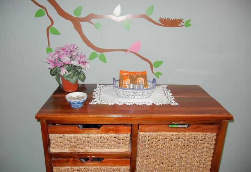 اتاق استاندارد سه نفره, B&b Percorso Verde