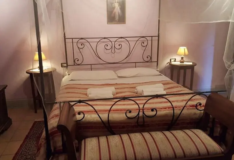 Comfort-huoneisto 2 Makuuhuonetta, Il Borghetto Di Pedana