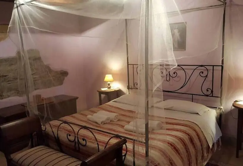 Comfort-huoneisto 2 Makuuhuonetta, Il Borghetto Di Pedana