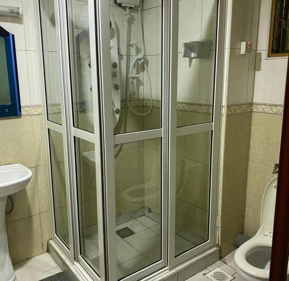 اتاق لوکس, La Grande