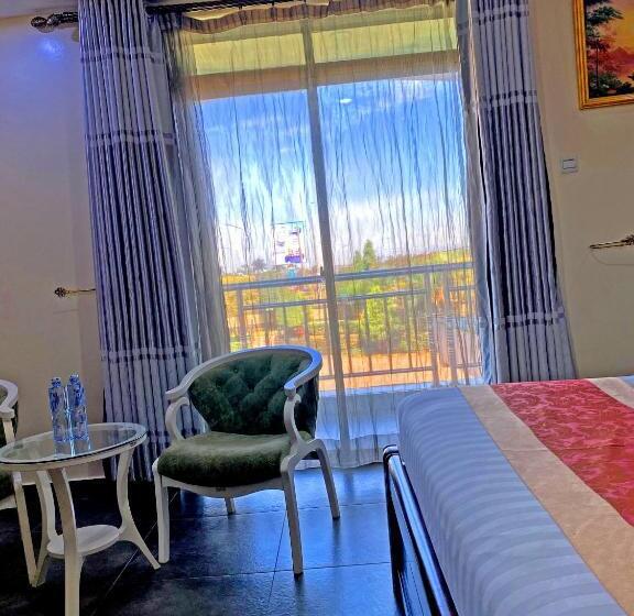 اتاق لوکس, La Grande