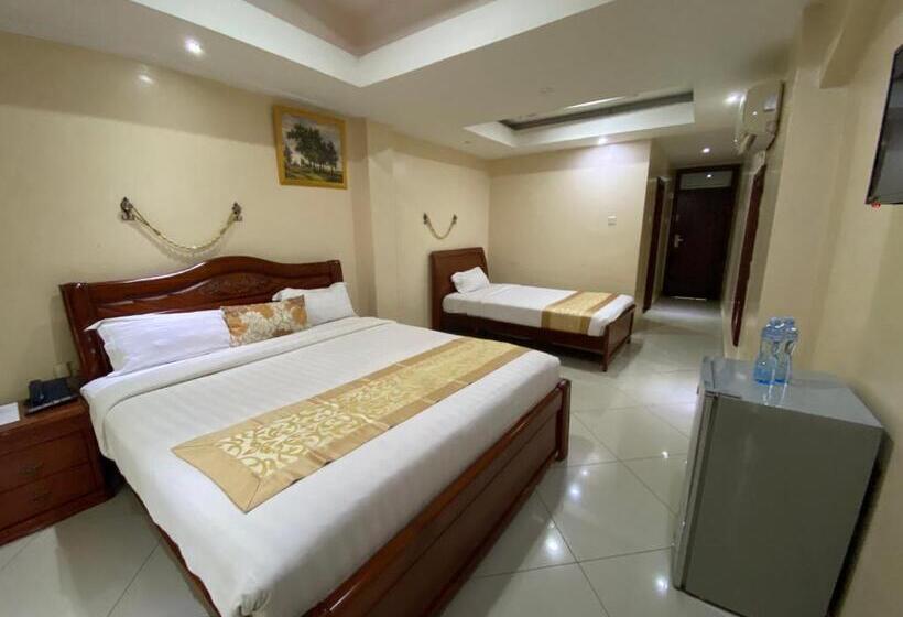 اتاق خانوادگی, La Grande