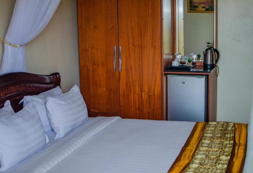 سوییت اجرایی, La Grande