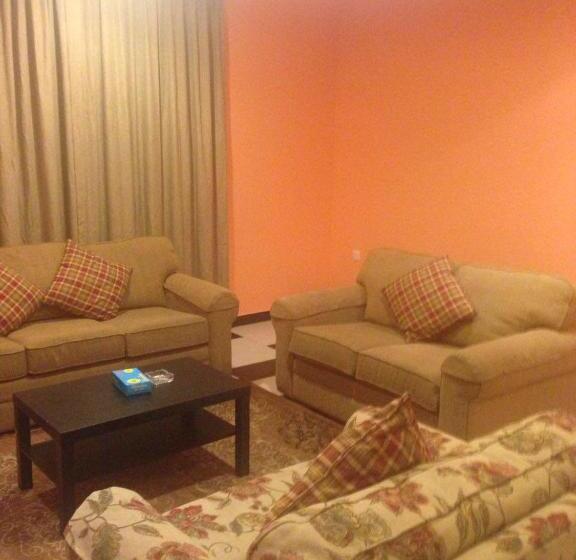 带2个卧室的公寓, اجنحة النرجس الفندقية