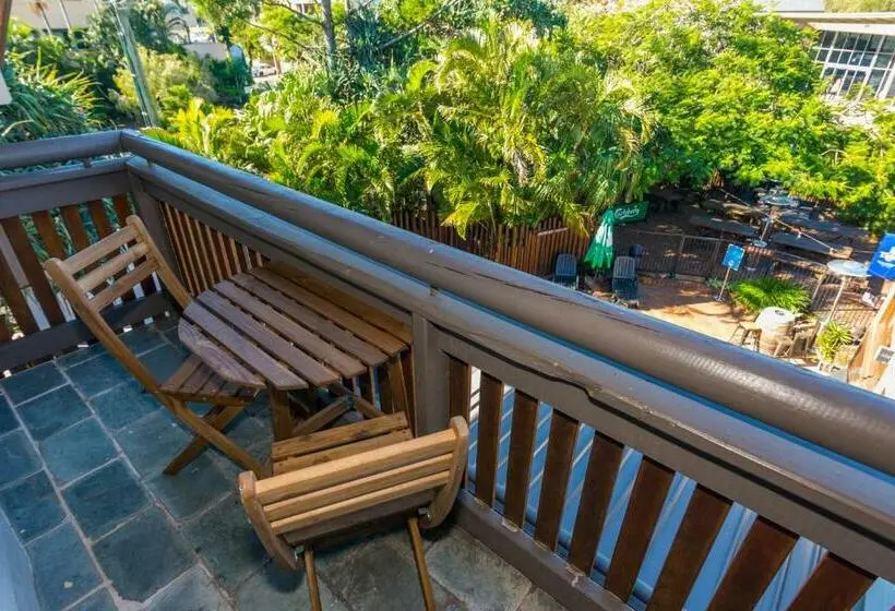 اتاق استاندارد با بالکن, Aquarius Backpackers Resort