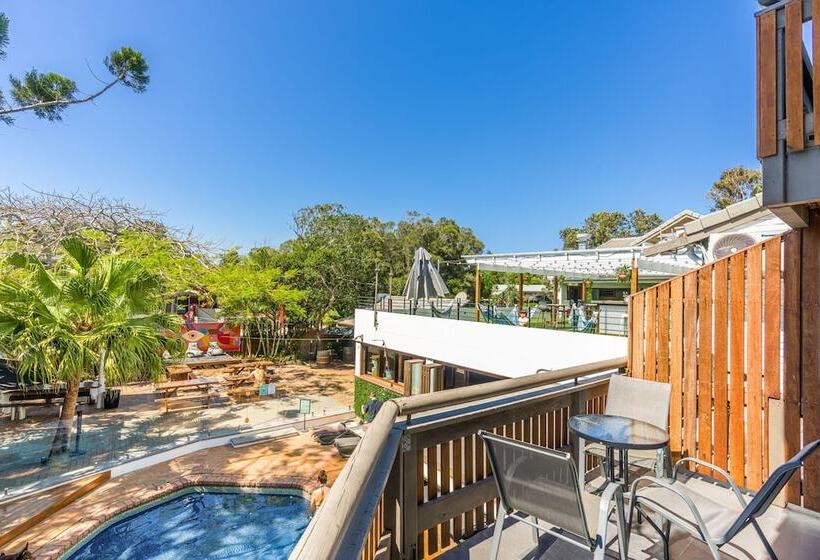 バス共有のスタンダードルーム, Aquarius Backpackers Resort