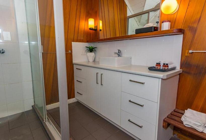 バルコニー付きスタンダードルーム, Aquarius Backpackers Resort