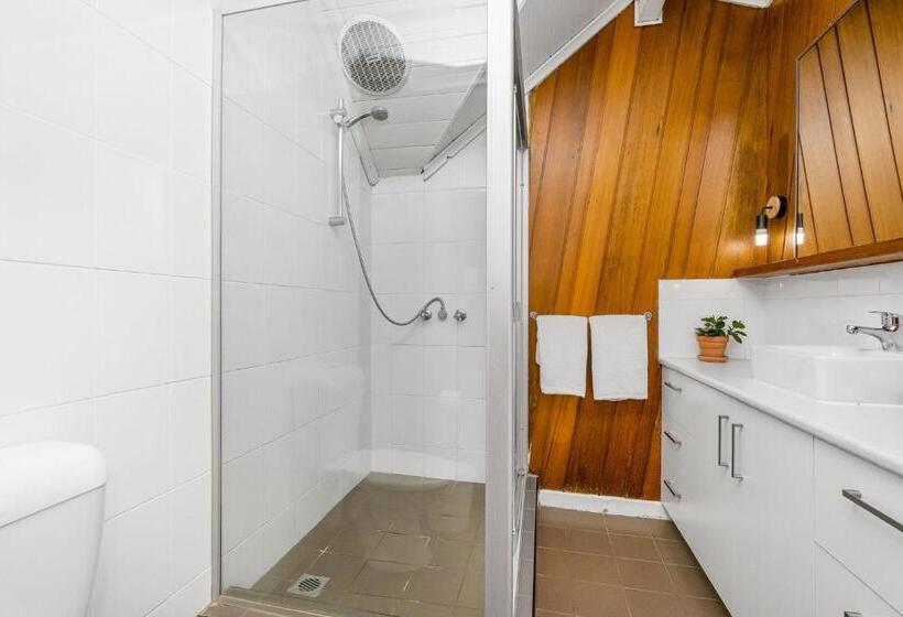 バルコニー付きスタンダードルーム, Aquarius Backpackers Resort