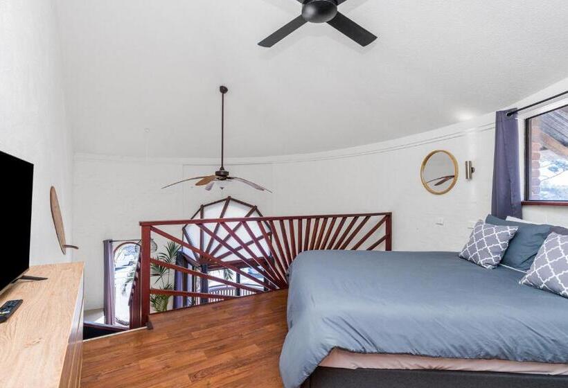 バスタブ付きスタンダードルーム, Aquarius Backpackers Resort