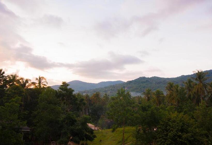 带2个卧室的别墅, Kiri Tawan