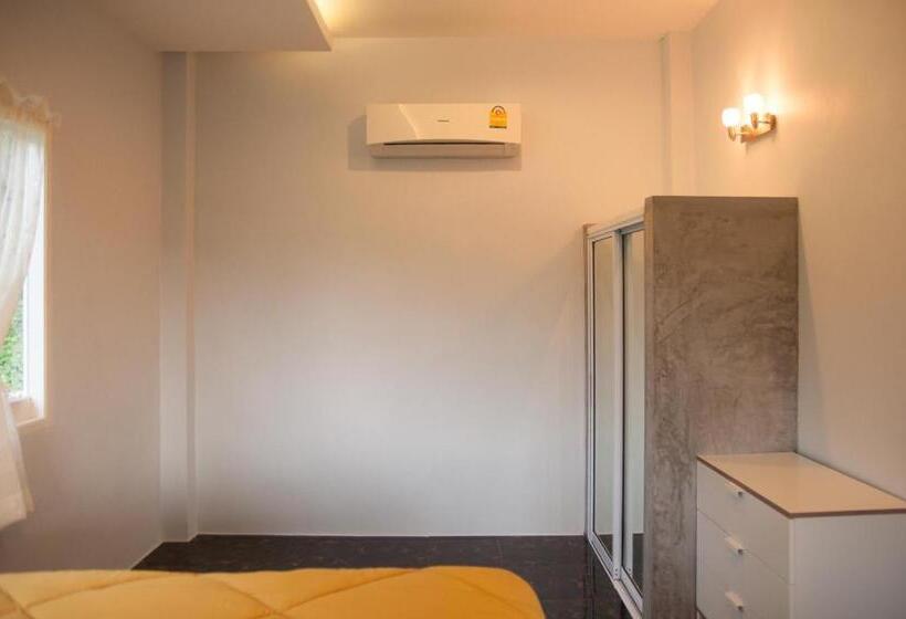 带2个卧室的别墅, Kiri Tawan