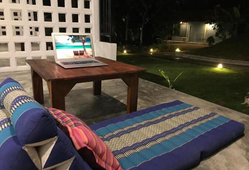 标准房带园景, Kiri Tawan