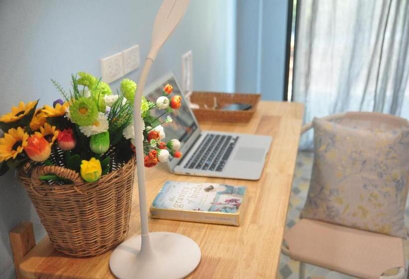 标准房带园景, Kiri Tawan