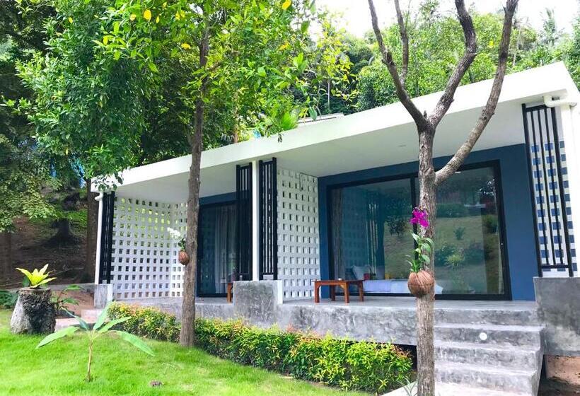 标准房带园景, Kiri Tawan