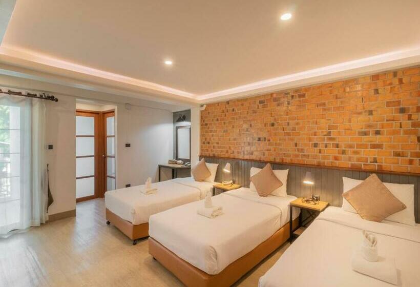 Трехместный Номер Superior, The Old City Wall Inn