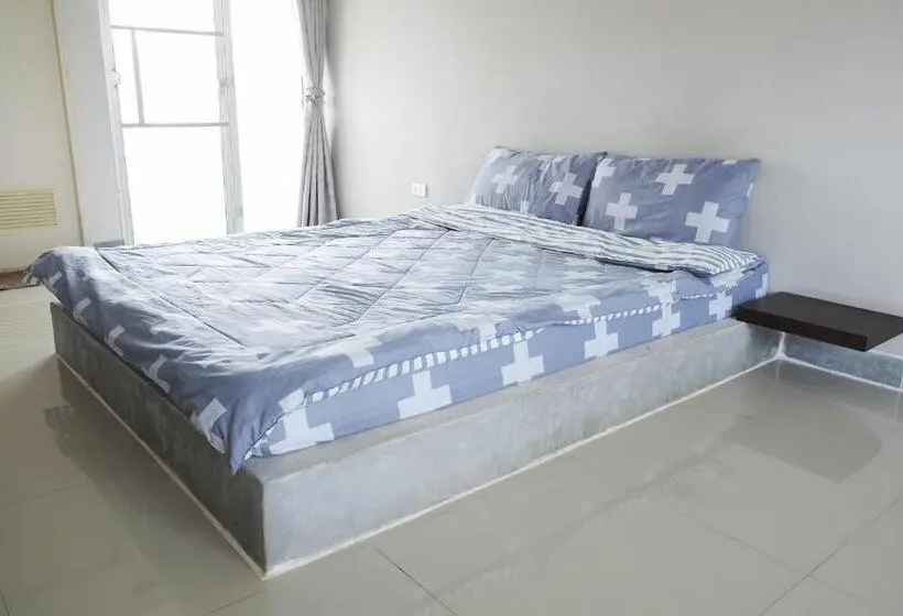 استودیوی استاندارد, Tf Apartment