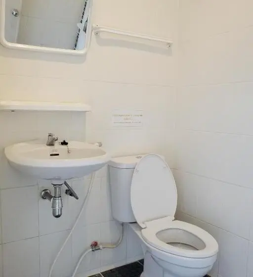 استودیوی استاندارد, Tf Apartment