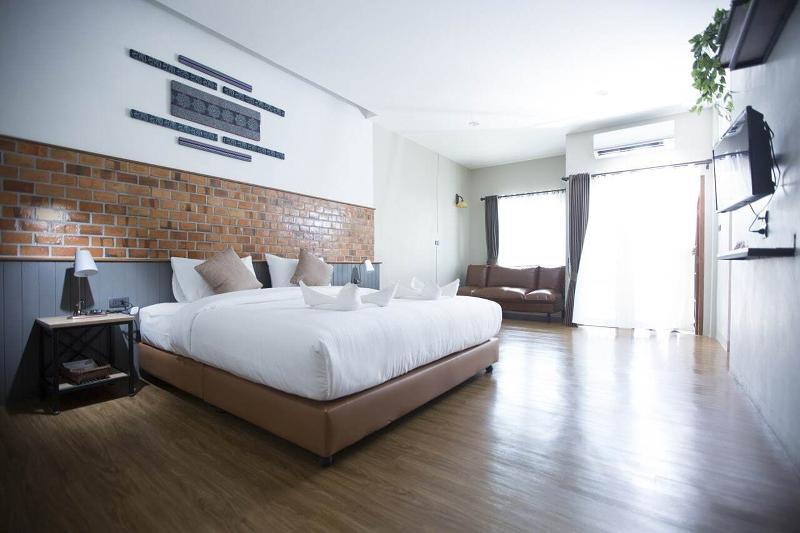 Люкс Вид на Сад, The Old City Wall Inn