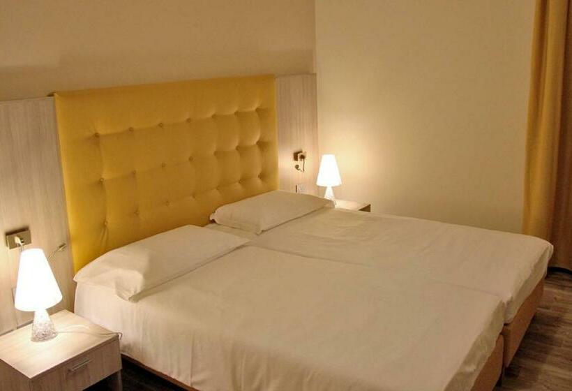 غرفة قياسية, Amalia Bakery Home