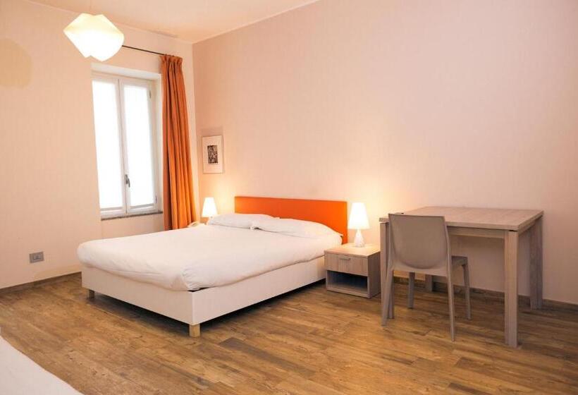 غرفة قياسية ثلاثية, Amalia Bakery Home