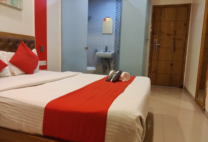 اتاق لوکس, Grandeur Near Mumbai International Airport