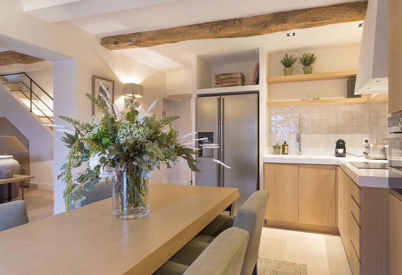 スイート, Mougins Luxury Retreats