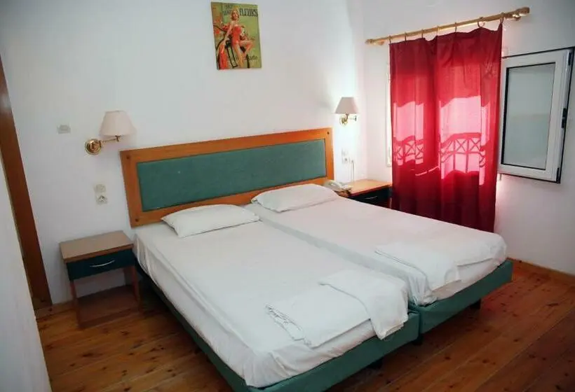 Huoneisto 1 Makuuhuone, Oula Maisonettes