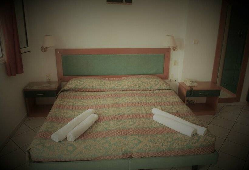 标准工作室, Oula Maisonettes