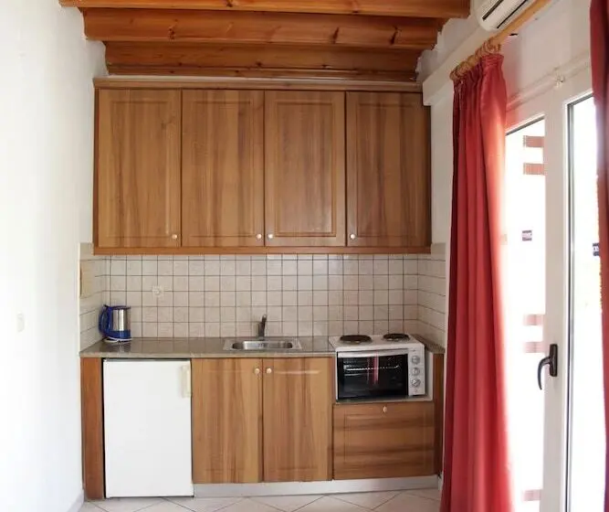 Huoneisto 1 Makuuhuone, Oula Maisonettes