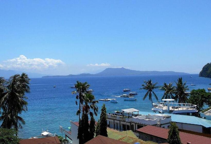 ویلای 3 خوابه, Out Of The Blue Resort