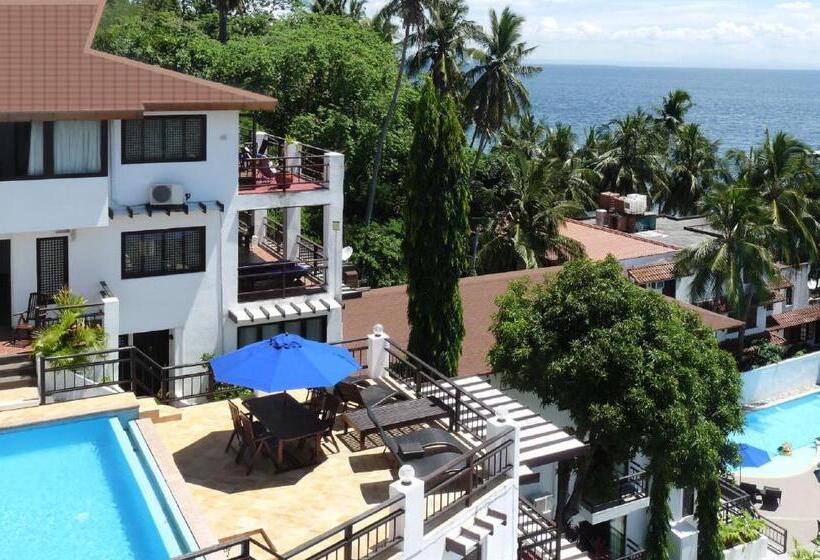 ویلای 3 خوابه, Out Of The Blue Resort