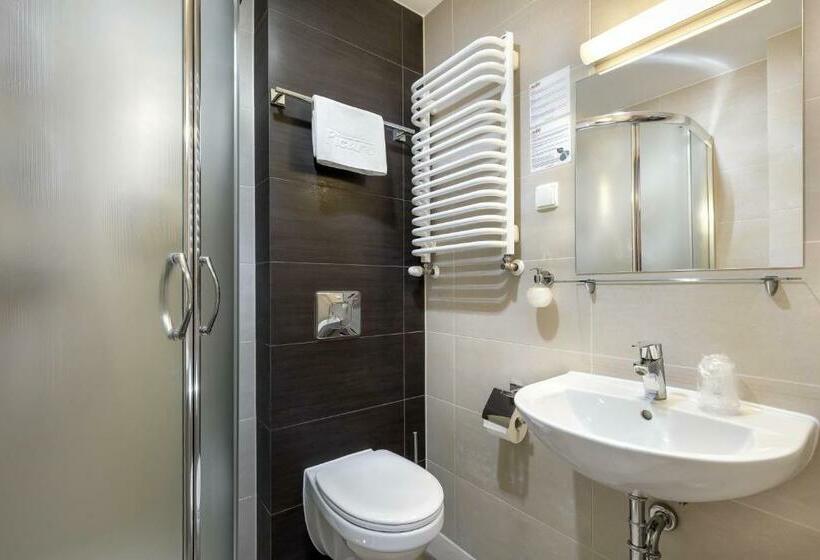 标准间, Picaro żarska Wieś Północ A4 Kierunek Niemcy