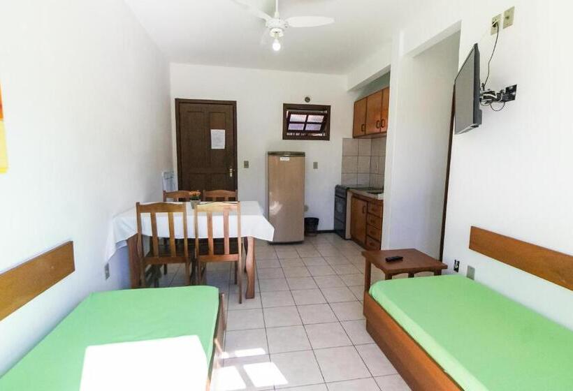 דירת חדר, Pousada Canaã