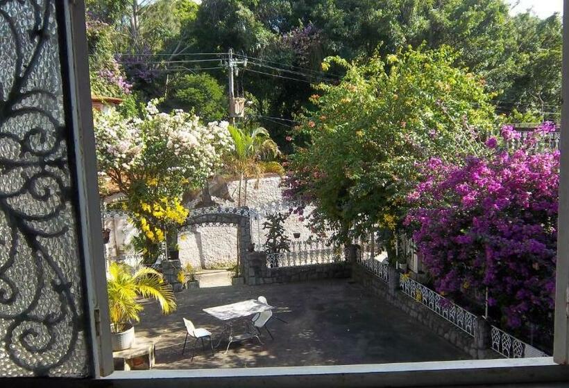 Номер Стандарт Трехместный, Pousada Do Mendonça