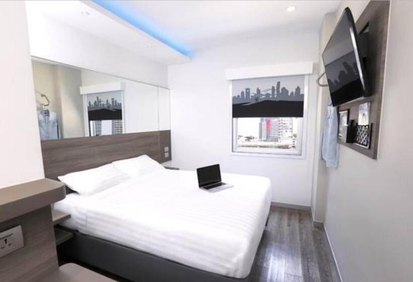 Номер Стандарт, Red Planet Manila Binondo