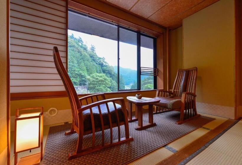 ファミリールーム, Taishoukaku