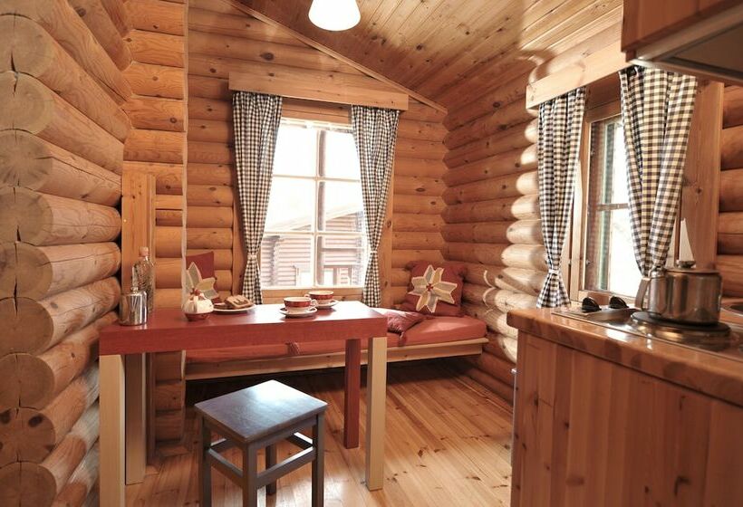 کلبه ییلاقی, Xenios Chalets