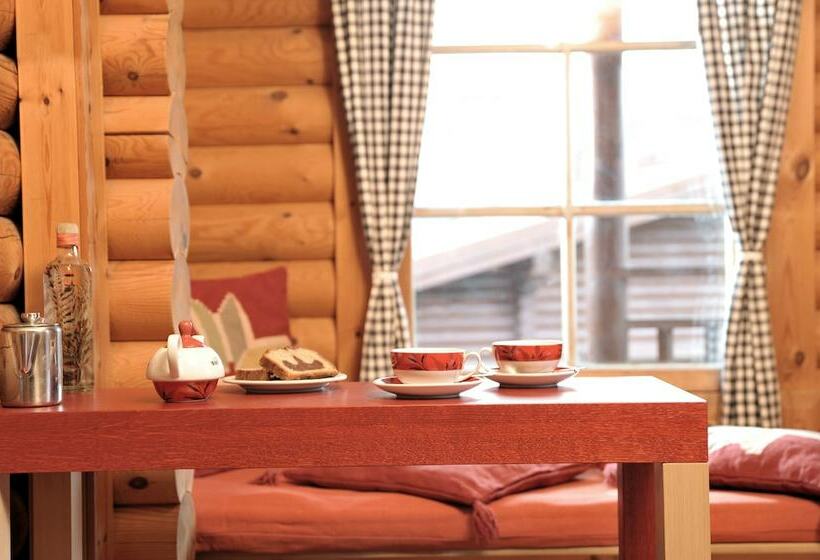 کلبه ییلاقی, Xenios Chalets