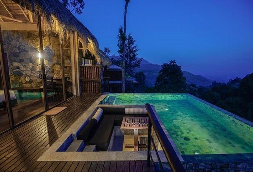 이그제큐티브 스위트, 98 Acres Resort & Spa