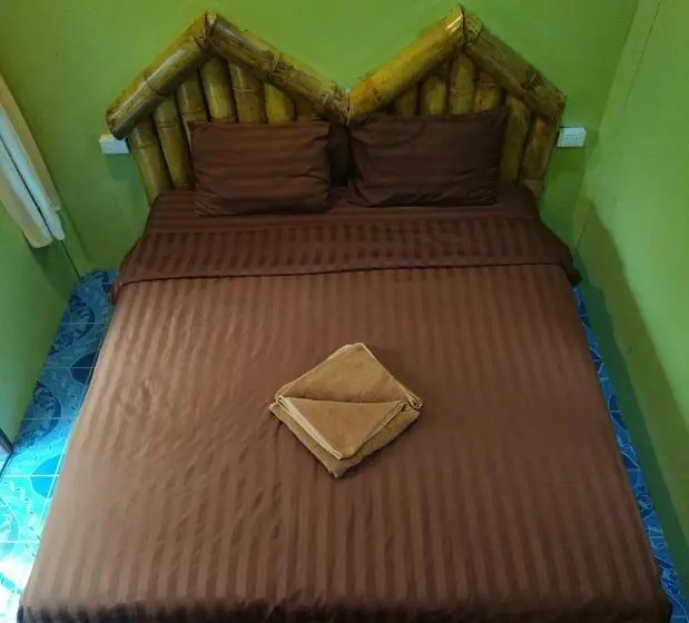 ファミリーステューディオ, Chilling Hill Guesthouse
