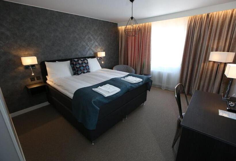 חדר סטנדרט נוף לאגם, L Rattvik