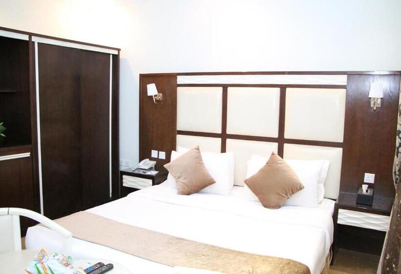 Номер Стандарт, Al Muhaidb Residence Al Dowally