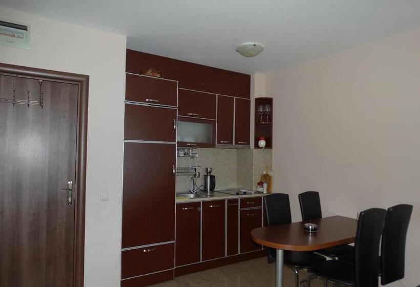 إستوديو قياسى مطل على البحر, Chateau Del Marina Apart Complex