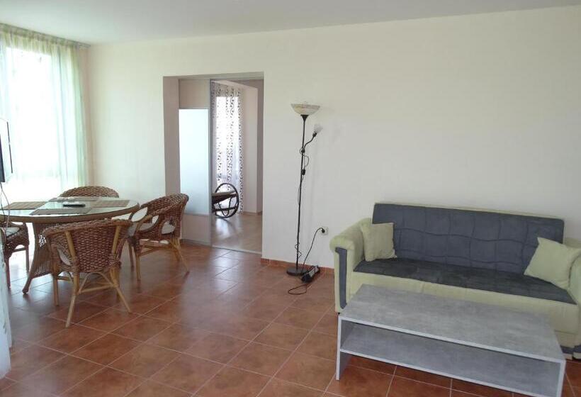 شقة غرفة واحدة, Chateau Del Marina Apart Complex