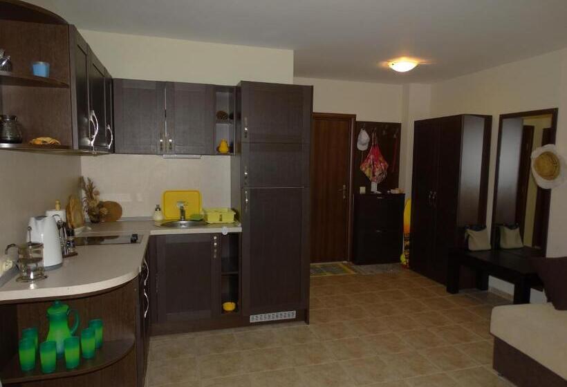 شقة غرفة واحدة, Chateau Del Marina Apart Complex