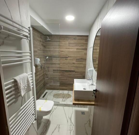 اتاق سوپریور سه تخته, City