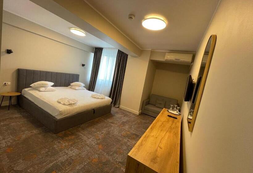 اتاق سوپریور, City