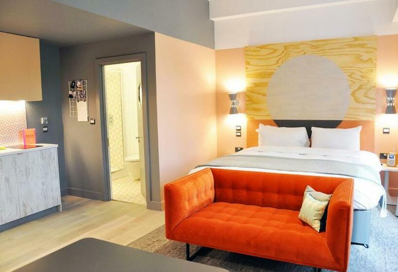 Апартаменты 1 Спальня, Room2 Southampton Hometel