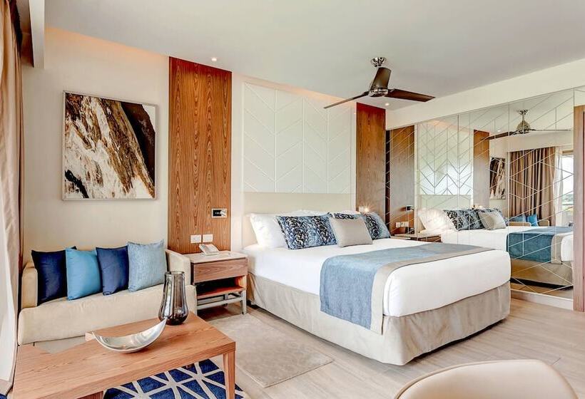 ビュー有りのデラックスジュニアスイート, Royalton Antigua, An Autograph Collection All Inclusive Resort