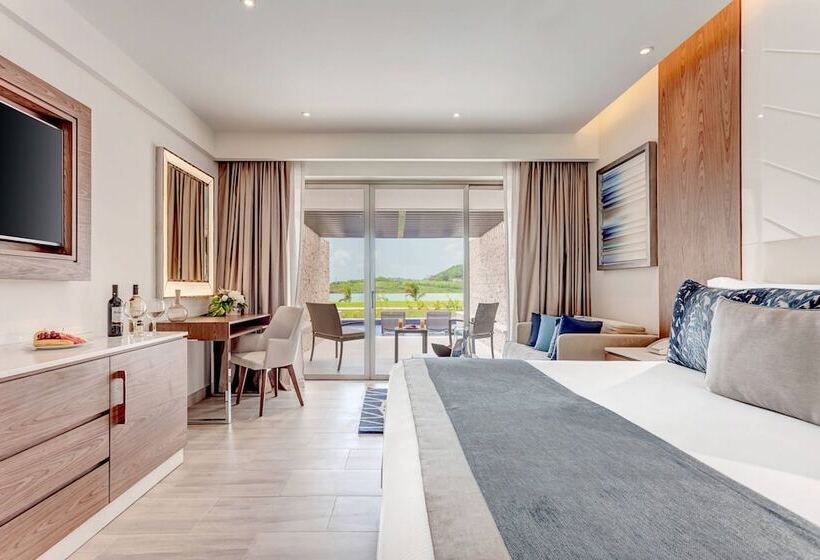 デラックスジュニアスイート, Royalton Antigua, An Autograph Collection All Inclusive Resort